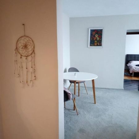 Апартаменти Apartament Relax П'ятра-Нямц Екстер'єр фото